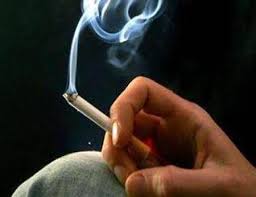 100 دينار الحد الأدنى لغرامة التدخين في الأماكن العامة Image