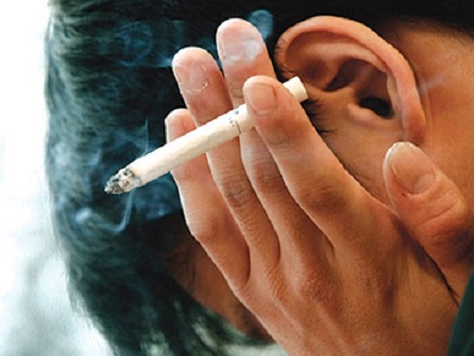 منع التدخين في الاماكن العامة بعمان Image