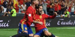 إسبانيا تسحق إيطاليا بثلاثية وتقترب من كأس العالم Image