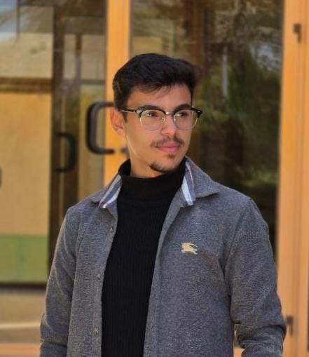 أخطر الجهل الذي يظن نفسه وعياً