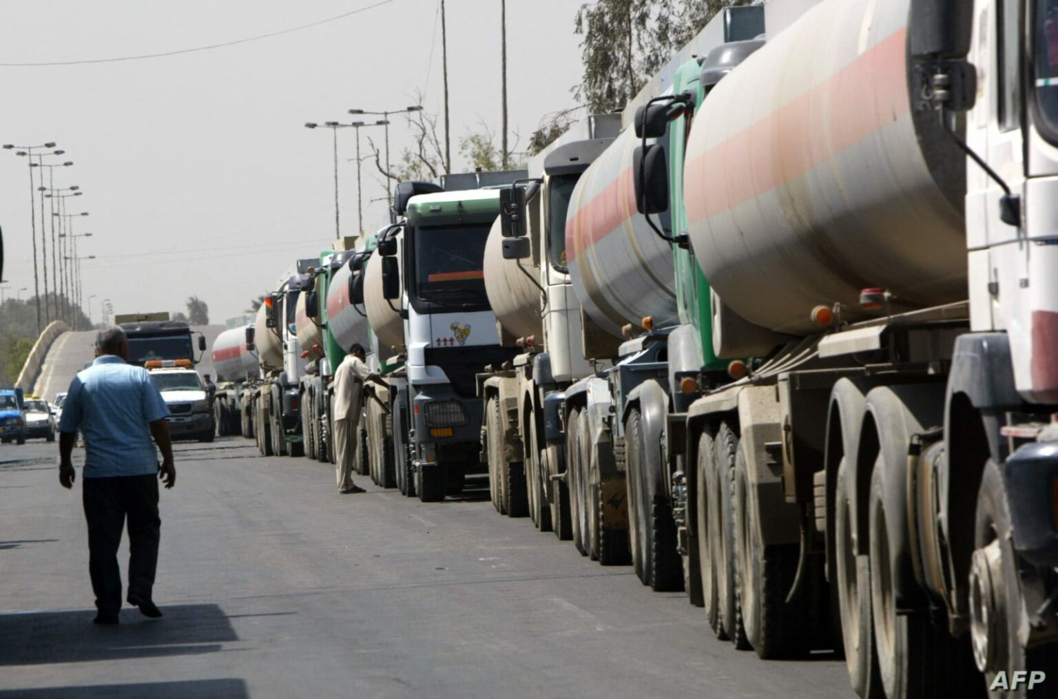 “الطاقة” توضح سبب توقف استيراد النفط الخام العراقي
