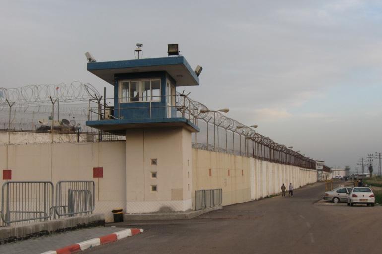 ثلاث اصابات بكورونا بين الاسرى في سجن النقب Image