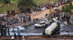 مالي: مصرع 31 شخصا بسقوط حافلة من فوق جسر