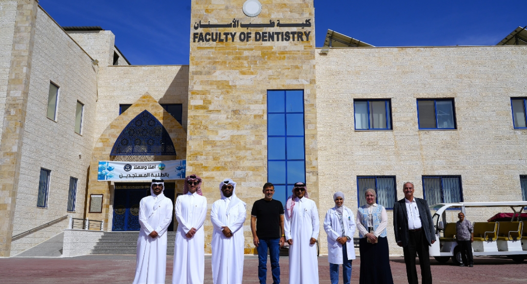 سفير قطر يزور جامعة الزرقاء