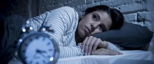 كيف يتم التعامل مع اضطرابات النوم أثناء شهر رمضان 