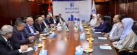 بموجب اتفاقية مع "البلقاء التطبيقية" تجارة عمان توفر تعلم اللغات الاجنبية لمنتسبيها 