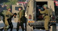 الاحتلال يعتقل 15 فلسطينيا بالضفة