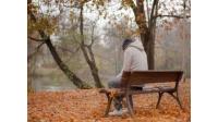 اكتئاب الخريف الموسمي  ..  ما هي أعراضه وطرق علاجه ؟