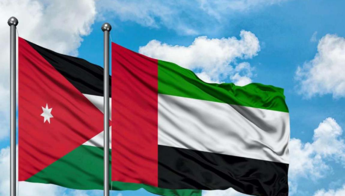 الصفدي ونظيره الإماراتي يبحثان تطورات الأوضاع في المنطقة وجهود إنهاء التصعيد