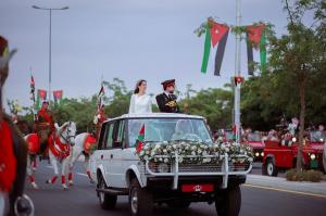 زفاف ولي عهد الأردن يخطف أنظار رواد السوشيال ميديا