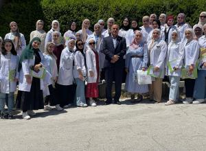 وفد من جامعة الزرقاء يزور المركز العربي الطبي والمركز الوطني للتغذية