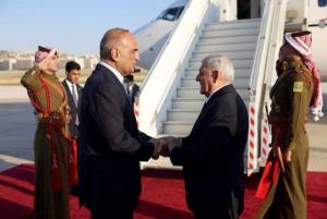 رئيس الوزراء في وداع الرئيس العراقي لدى مغادرته عمان