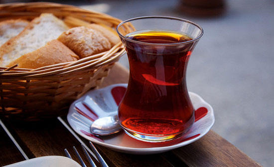 شرب الشاي 5 مرات يوميا يحسن التركيز Image