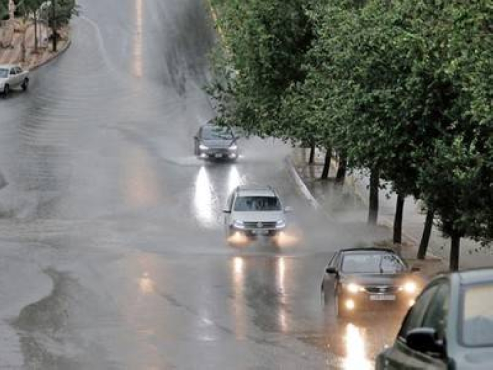 أمطار غزيرة وتحذير من السيول الاربعاء Image