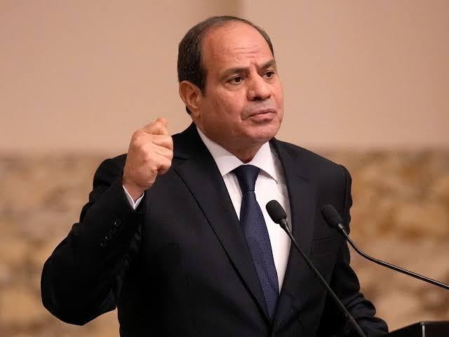 مجلس النواب المصري يُفوض الرئيس السيسي باتخاذ ما يلزم لدعم السعودية في الدفاع عن أراضيها