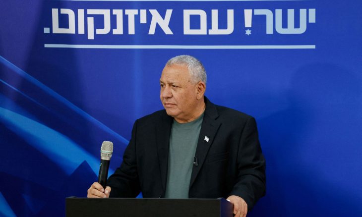 هل تنجح مصيدة آيزنكوت في الإيقاع بنتنياهو؟