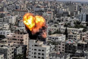 كوخافي يكشف: هاجمنا دولة ثالثة خلال العدوان الأخير على غزة