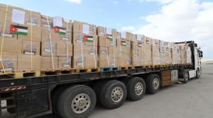وصول 41 شاحنة من الأردن إلى قطاع غزة عبر معبر كرم أبو سالم