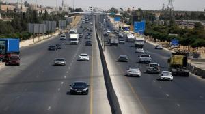 تحويلات سير مؤقتة لغايات تركيب جسر مشاة على طريق المطار السبت