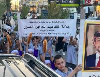 مدرسة طارق بن زياد تنظم مسيرة احتفالًا بذكرى المولد النبوي