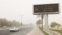 عاصفة ترابية جديدة في الإمارات والسلطات توصي