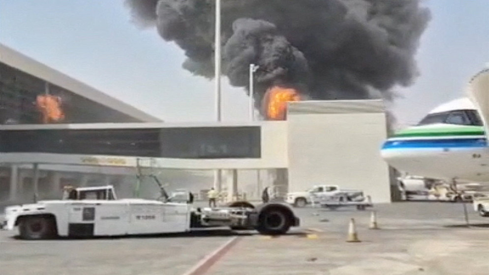 وفاة مقيم في هجوم جديد على مطار الرياض